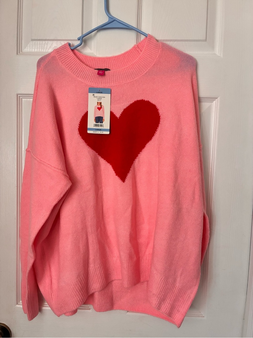 NWT-Vince Camuto-Women’s Pink Heart Knit Sweater with Red Heart